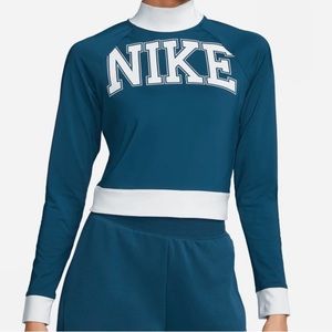 Nike Women's DQ6624-460 Sportswear Team Nike Long-Sleeve Shirt XL